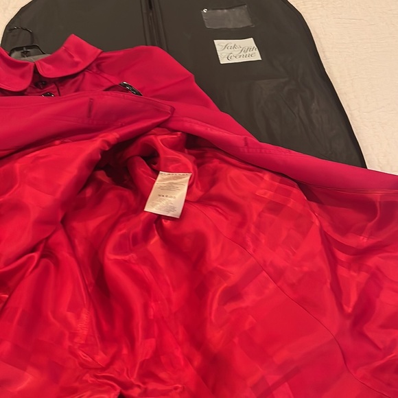 Vintage red satin Burberry jacket size US 10 - Picture 13 of 17